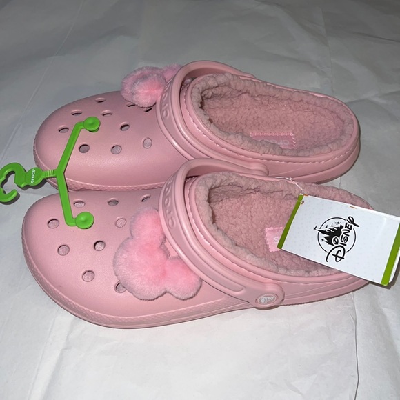 (M9/W11) UNISEX DISNEY Minnie Holiday Fuzzy Pon Pon CROCS - Picture 12 of 16